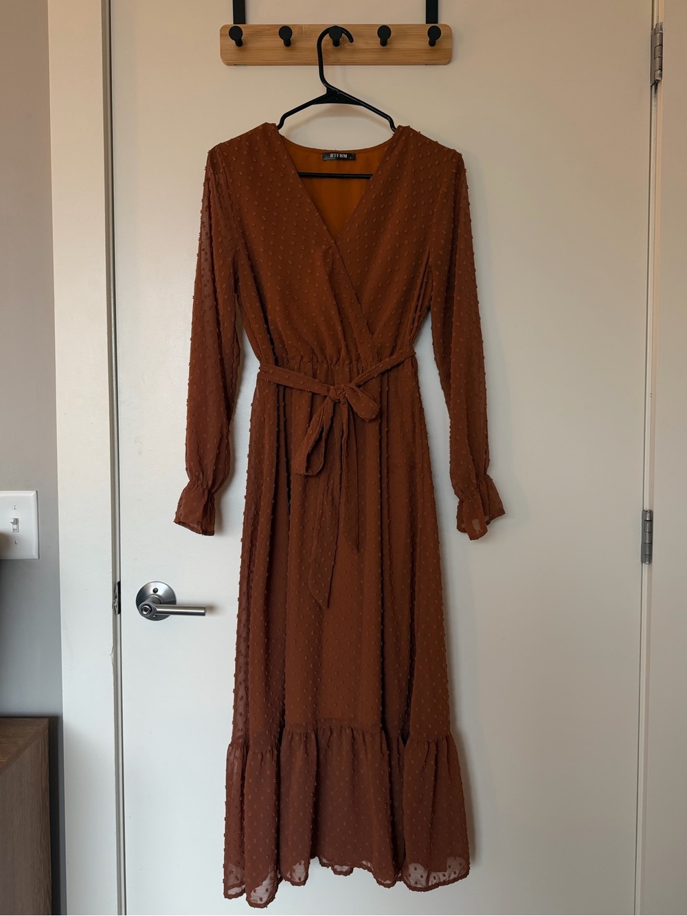 Tie-Waist Rust Brown Maxi Dress with Long Sleeves